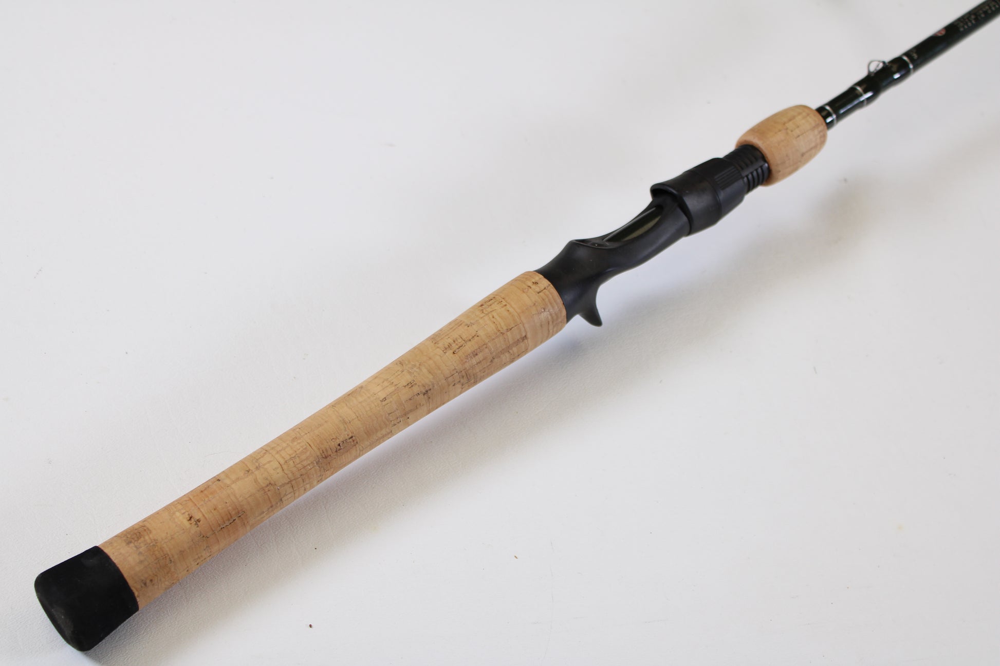 The St. Croix Legend Elite EC70MF 7'0" Medium Used Casting Rod—Excellent Condition—is ideal for anglers trading in gear to earn store credit with our Rod and Reel Trade-In Program.