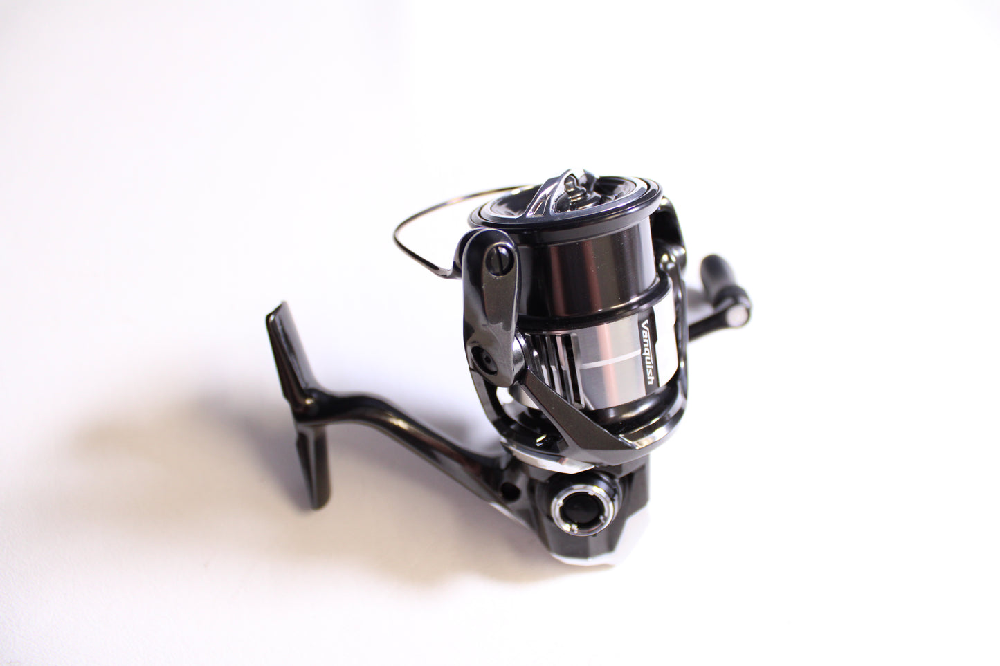 Shimano Vanquish VNQ2500SHG - Used Spinning Reel - Excellent Condition