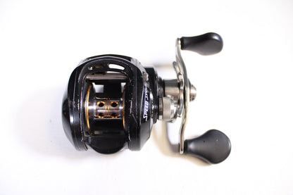 Lew's Tournament TS1H 6.4:1 Gear Ratio - Used Casting Reel - Good Condition