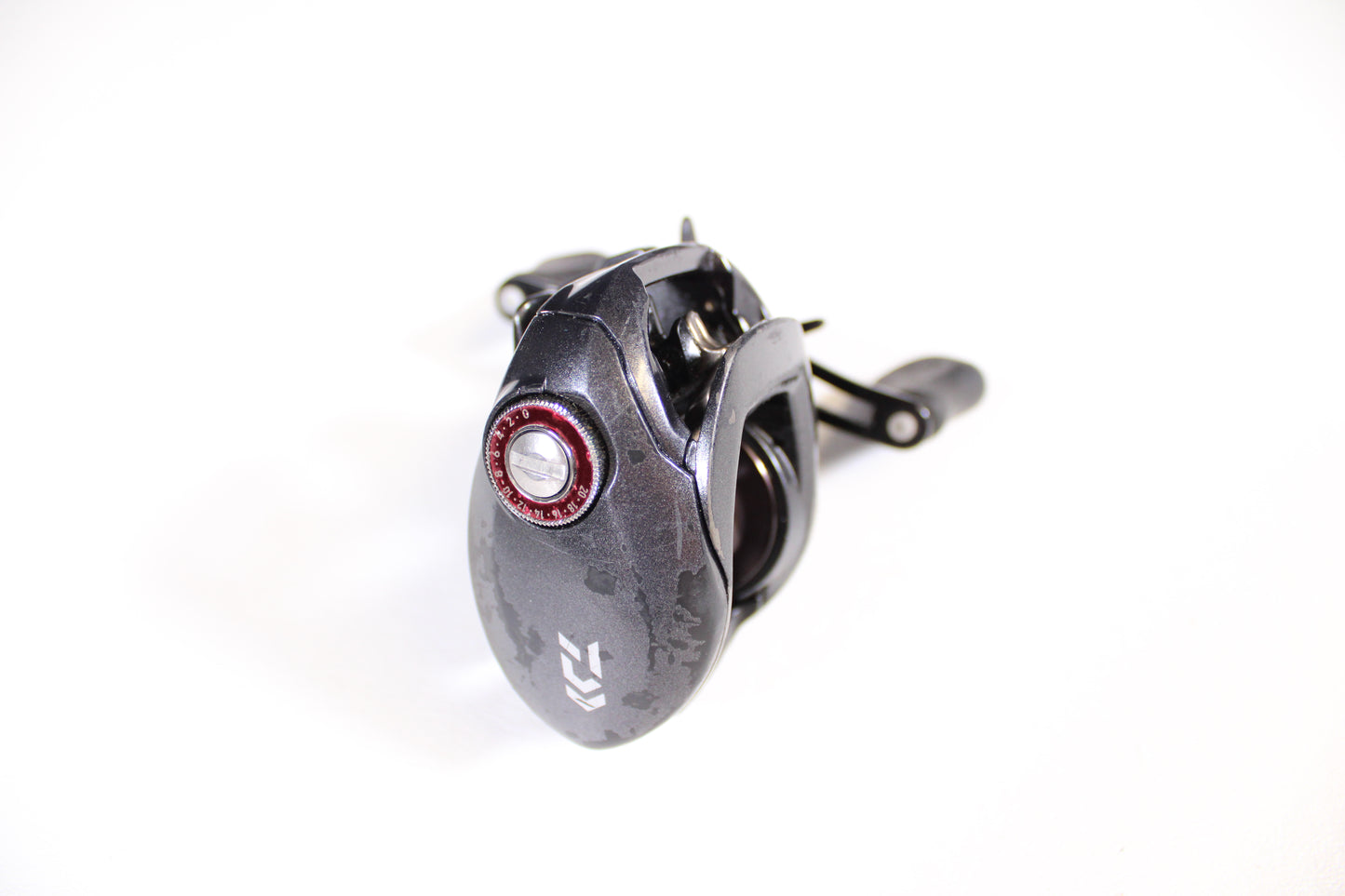 Daiwa Tatula TAT100HS 7.3:1 Gear Ratio - Used Casting Reel - Fair Condition