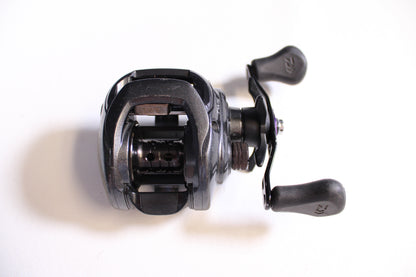 Daiwa Tatula TAT100H 6.3:1 Gear Ratio - Used Casting Reel - Fair Condition
