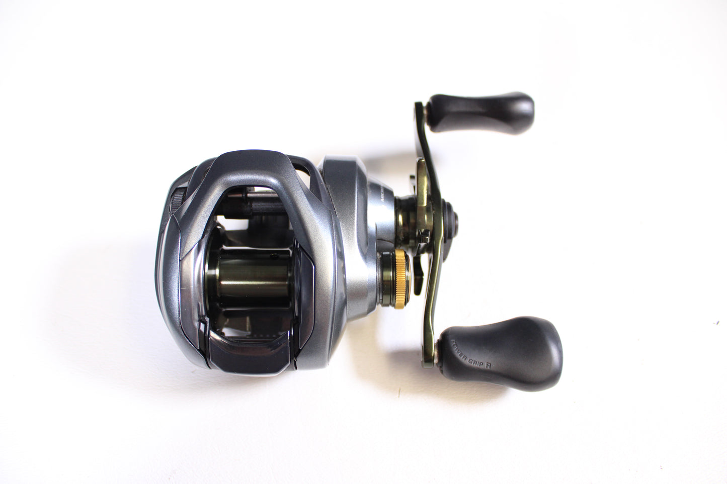 Shimano Curado DC CUDC150 6.2:1 Gear Ratio - Used Casting Reel - Excellent Condition