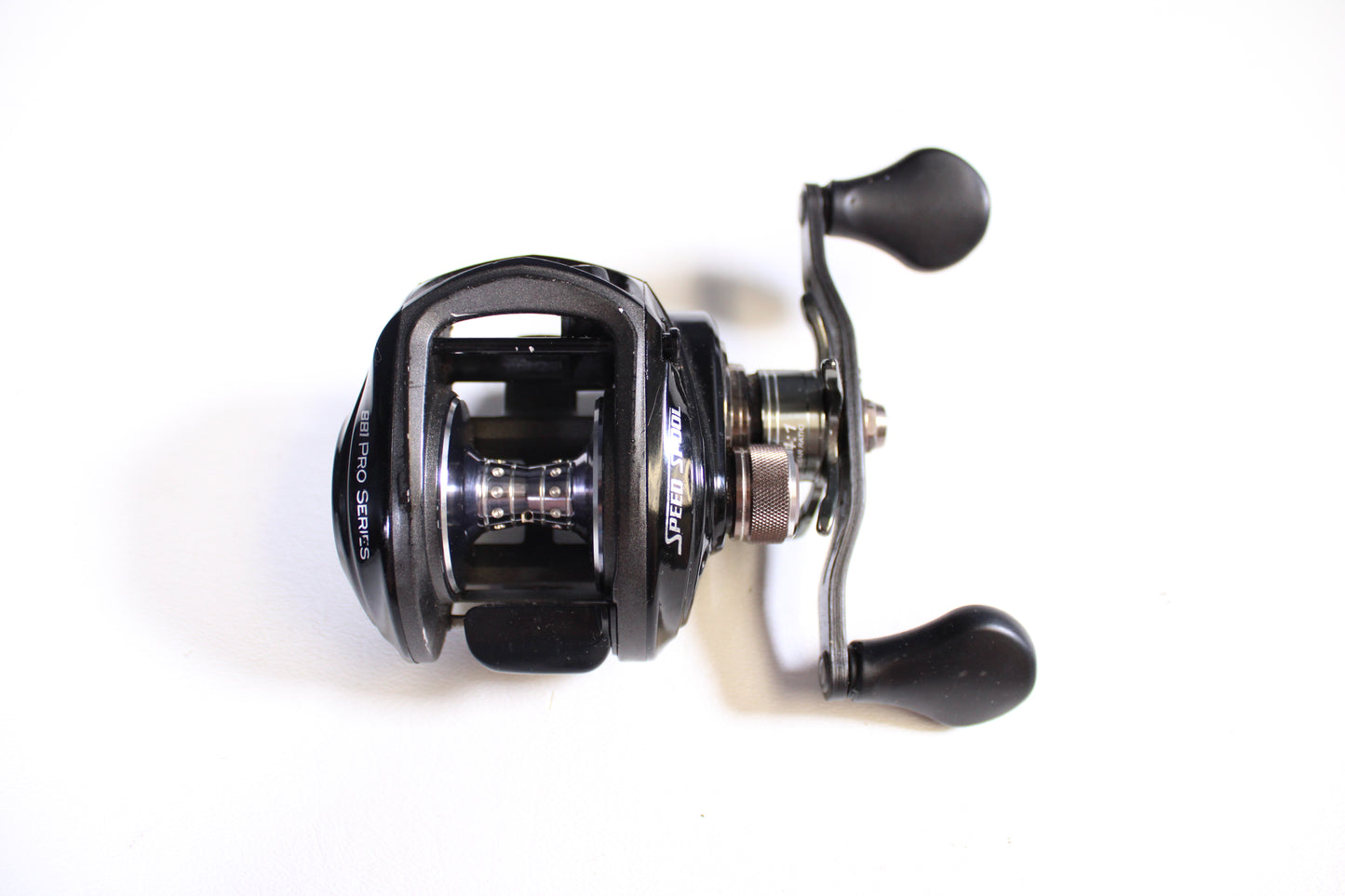 Lew's BB1 Pro PS1HZ 6.4:1 Gear Ratio - Used Casting Reel - Very Good Condition