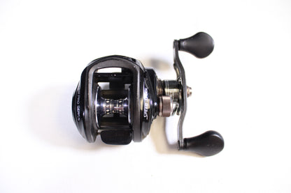 Lew's BB1 Pro PS1HZ 6.4:1 Gear Ratio - Used Casting Reel - Very Good Condition