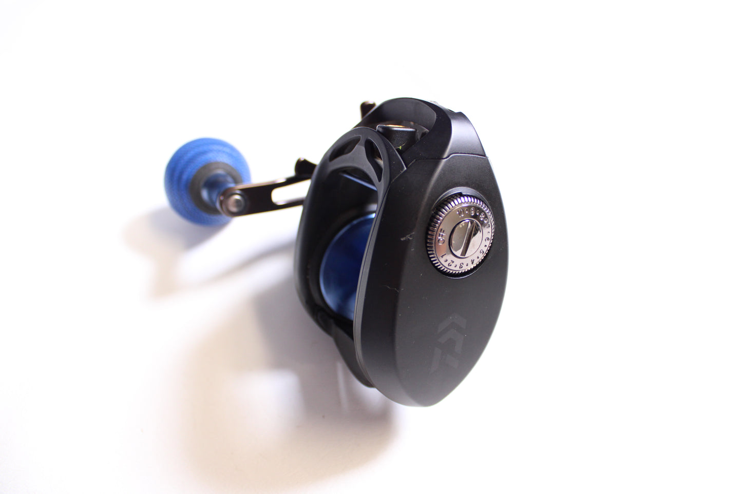 Daiwa Lexa-WN400HSLP 7.1:1 Gear Ratio - Used Casting Reel - Excellent Condition