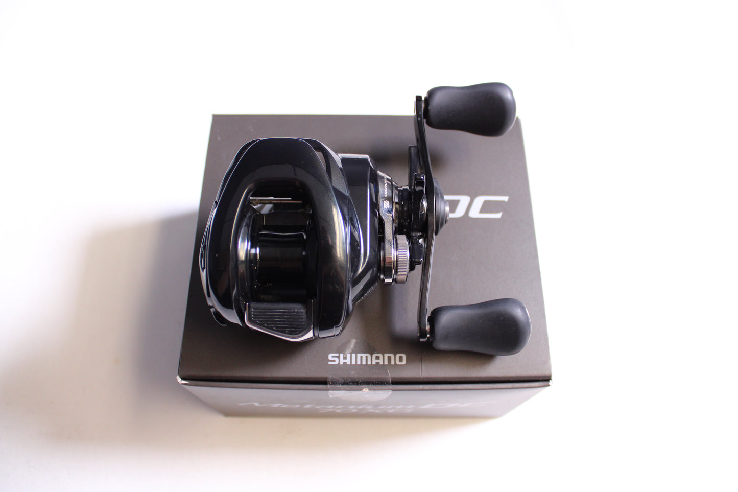 Shimano Metanium DC METDC70XGA 8.1:1 Gear Ratio - Used Casting Reel - Excellent Condition