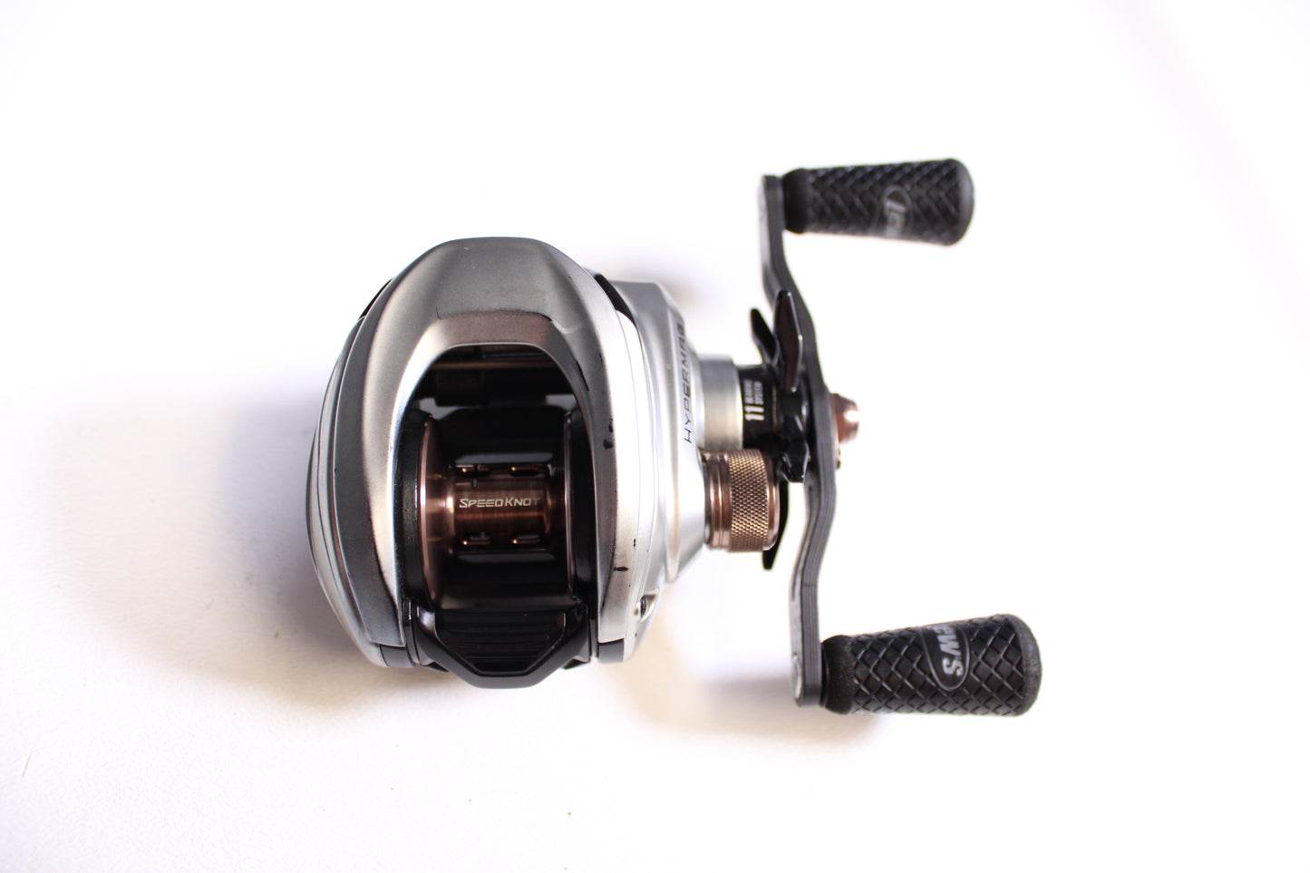 Lew's HyperMag TLH1SHG2 7.5:1 Gear Ratio - Used Casting Reel - Very Good Condition