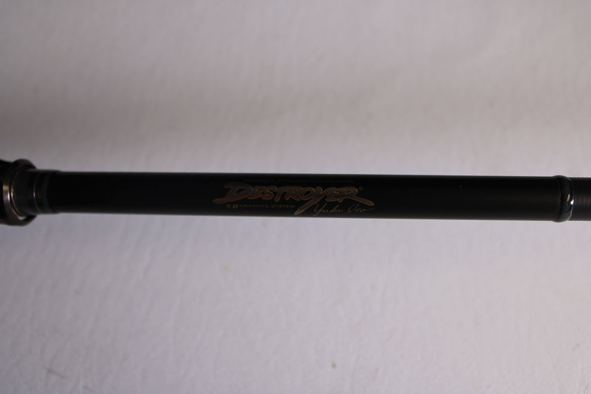 Megabass Destroyer Jungle Seven F7.1/2-711X - Used Casting Rod - Very Good Condition