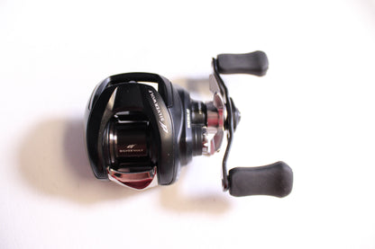 Daiwa Silverwolf SVTW1000XH PE SPECIAL 8.5:1 Gear Ratio - Used Casting Reel - Very Good Condition