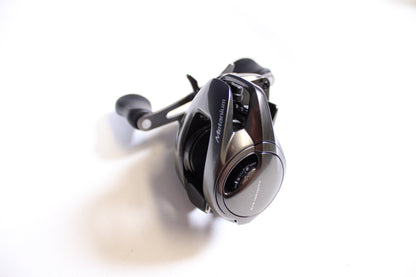 Shimano Metanium METMGL151B 6.2:1 Gear Ratio - Used Casting Reel - Excellent Condition
