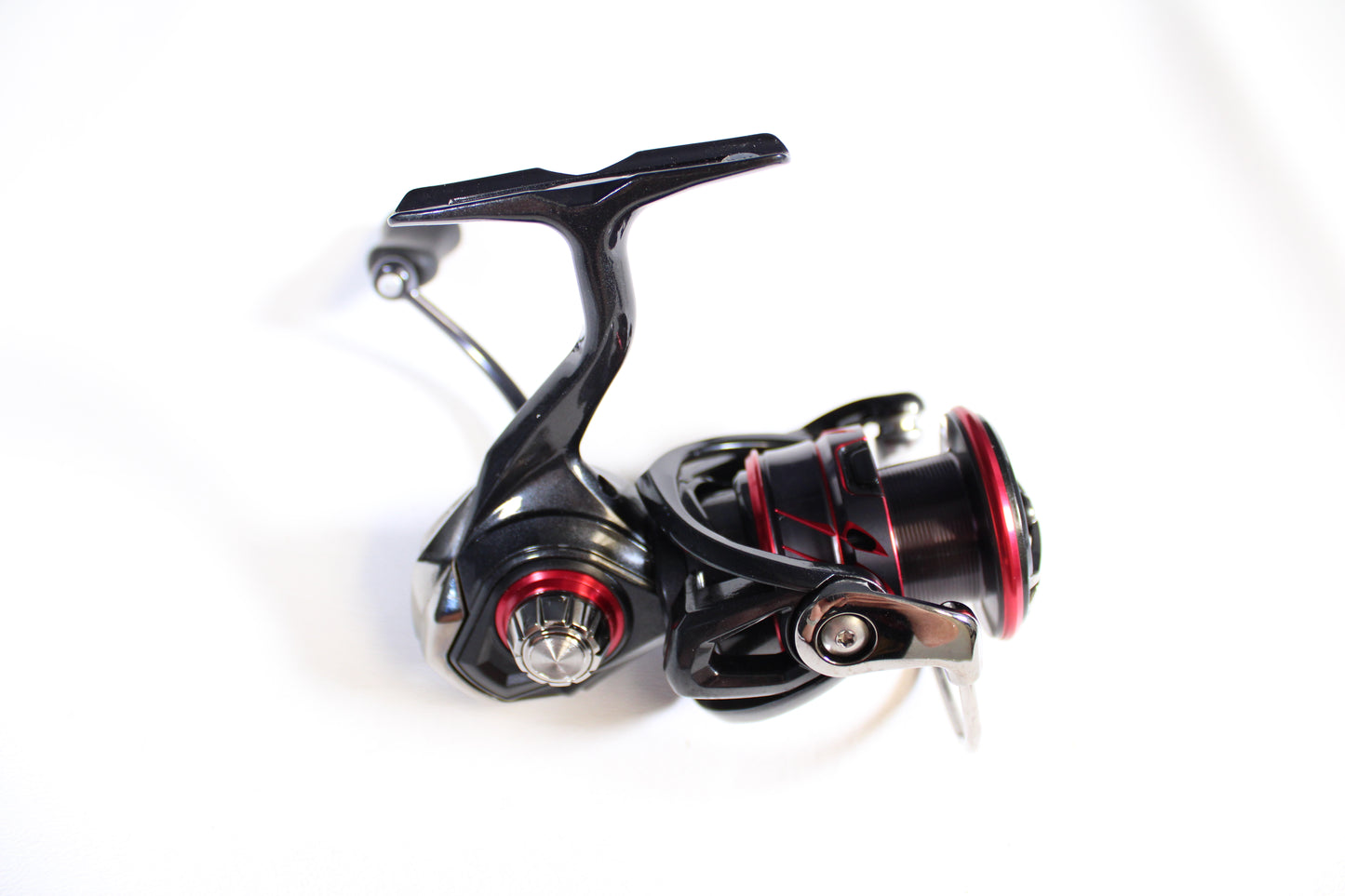 Daiwa Ballistic BLSMQLT2500DXH - Used Spinning Reel - Excellent Condition