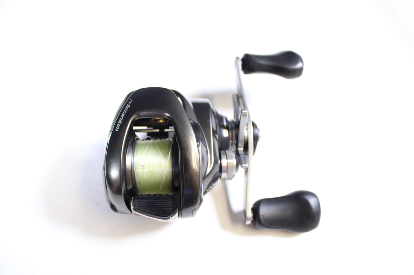 Shimano Metanium METMGL150XGB 8.1:1 Gear Ratio - Used Casting Reel - Very Good Condition