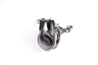 Shimano Metanium METMGL150XGB 8.1:1 Gear Ratio - Used Casting Reel - Very Good Condition