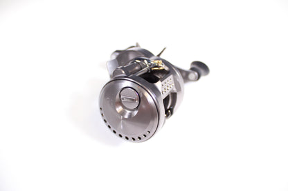 Shimano Calcutta Conquest JDM CNQBFSXGRA 8.9:1 Gear Ratio - Used Casting Reel - Good Condition