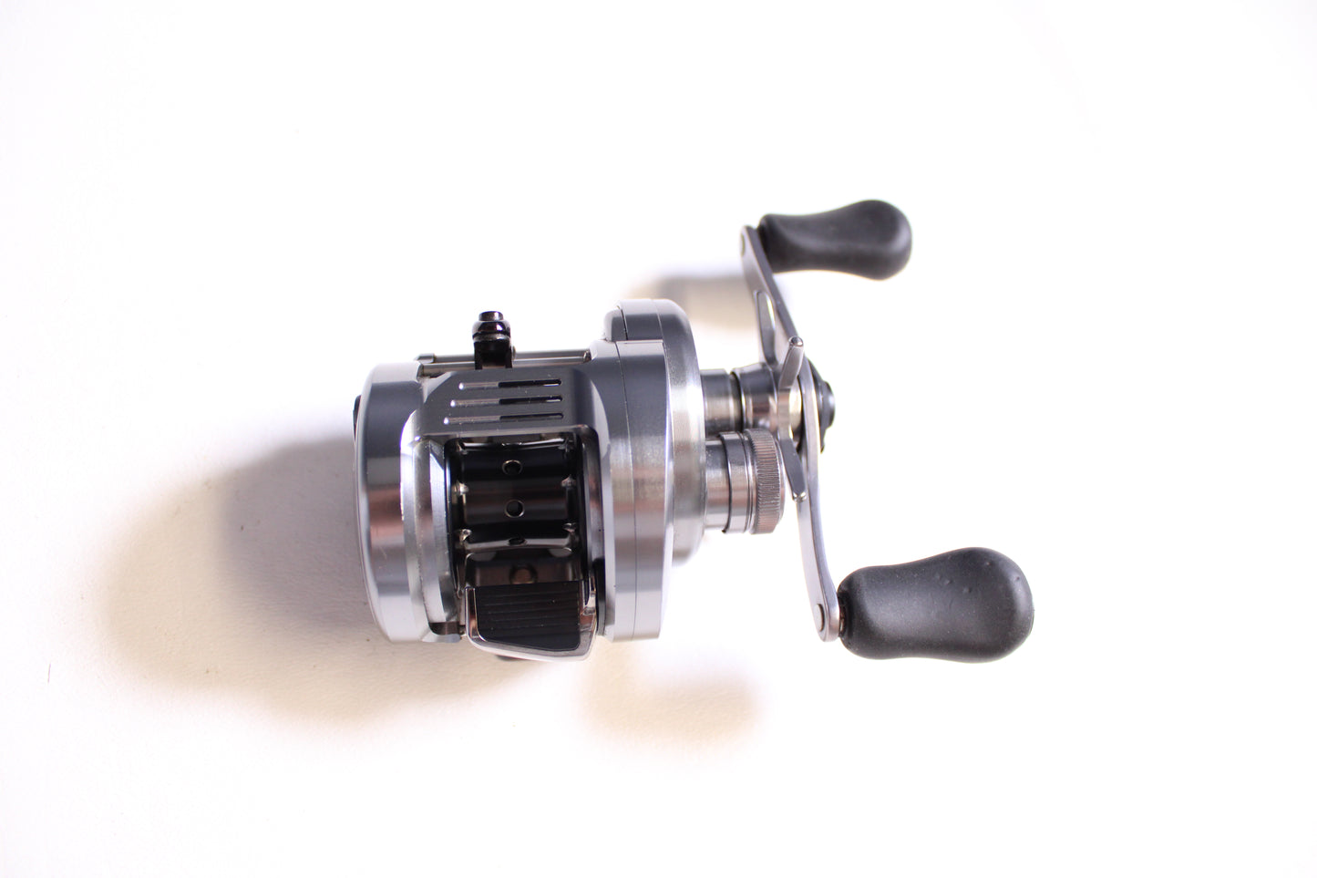 Shimano Calcutta Conquest JDM CMQDC200HG - Used Casting Reel - Excellent Condition