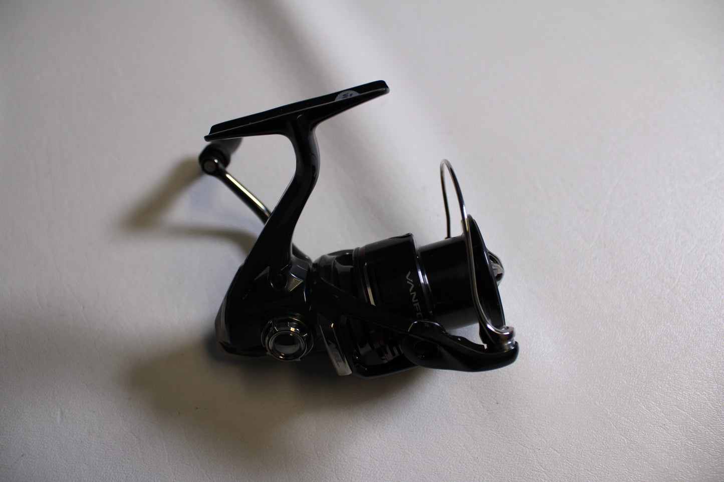 Shimano Vanford VF2500HGA 5.8:1 Gear Ratio - Used Spinning Reel - Excellent Condition