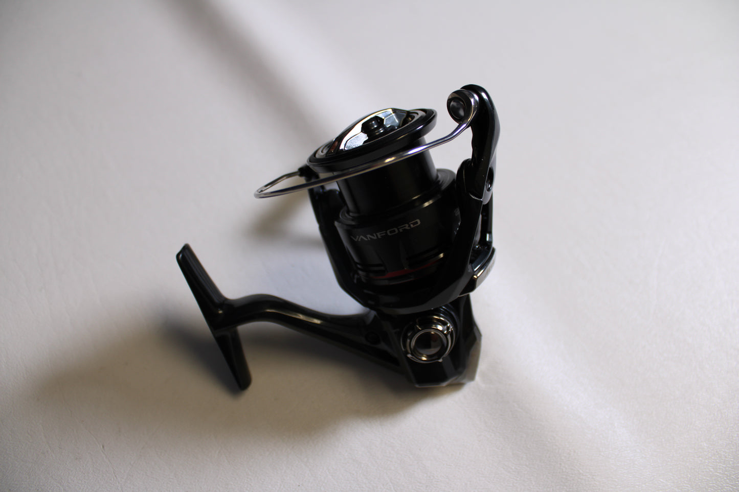 Shimano Vanford VF2500HGA 5.8:1 Gear Ratio - Used Spinning Reel - Excellent Condition