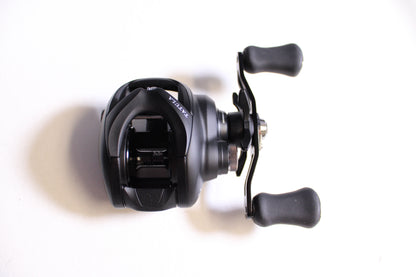 Daiwa Tatula TAT200H 7.3:1 Gear Ratio - Used Casting Reel - Mint Condition