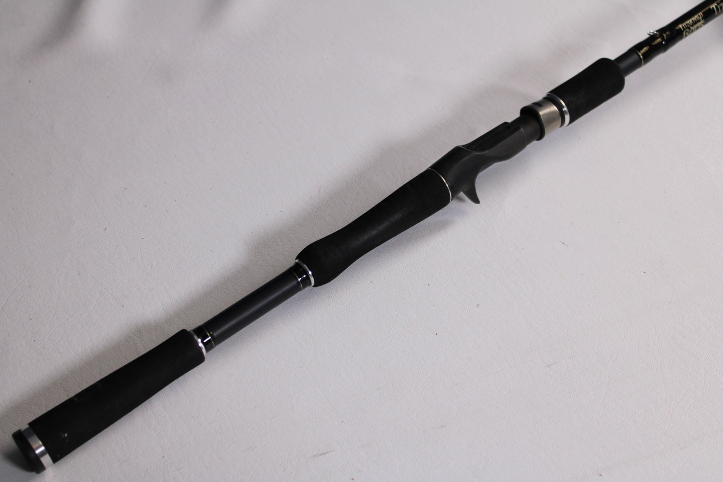 Upgrade to the Fitzgerald Titan HD THD76H 7'6" Heavy Used Casting Rod—Very Good Condition! Trade in your old gear through our Rod and Reel Trade-In Program and earn store credit toward this quality Fitzgerald rod.