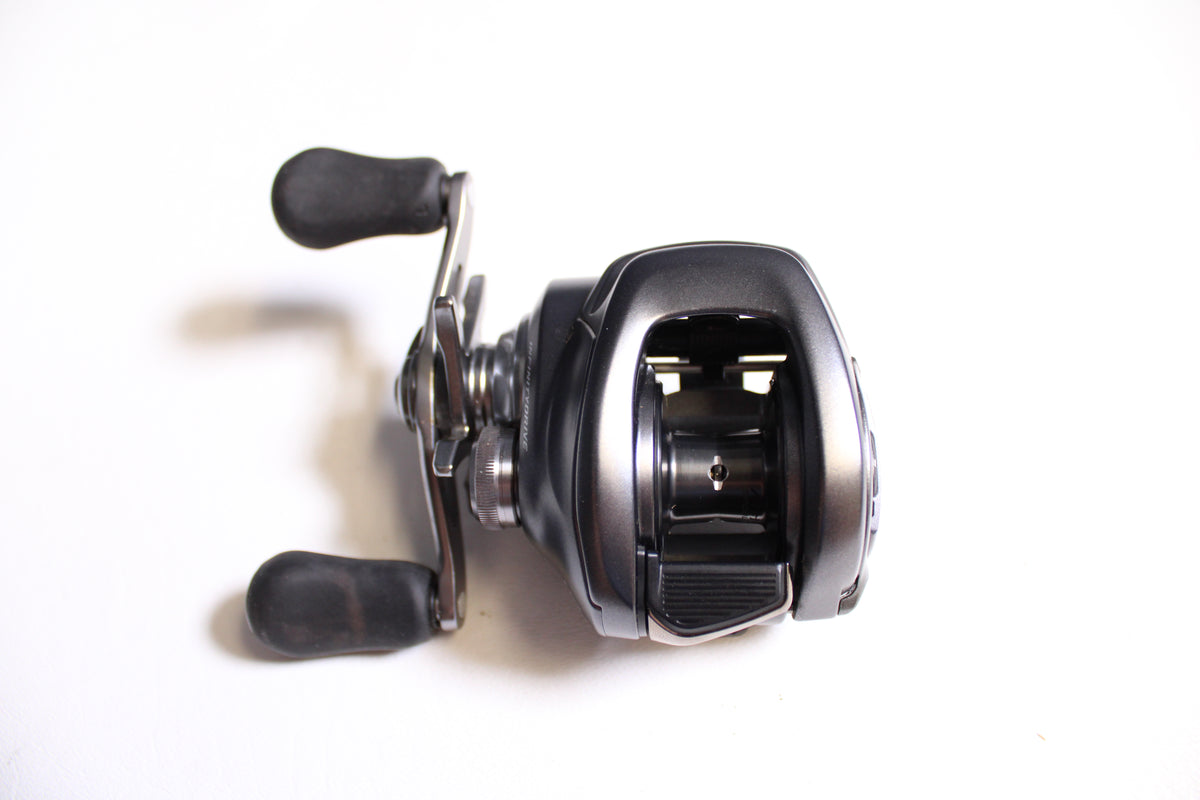 Shimano Bantam 151HGA 7.1:1 Gear Ratio - Used Casting Reel - Excellent Condition