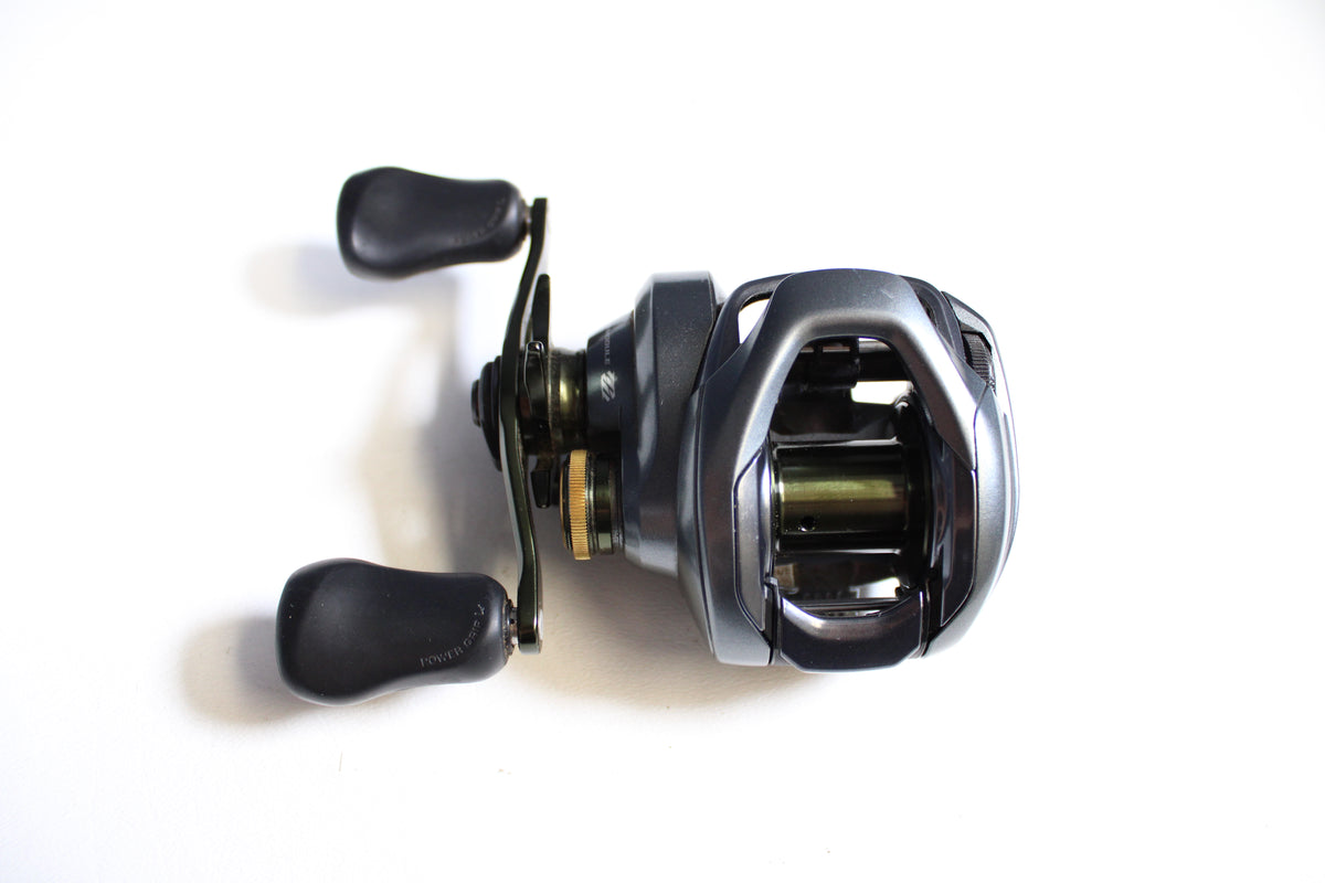 Shimano Curado DC CUDC151HG 7.4:1 Gear Ratio - Used Casting Reel - Very Good Condition