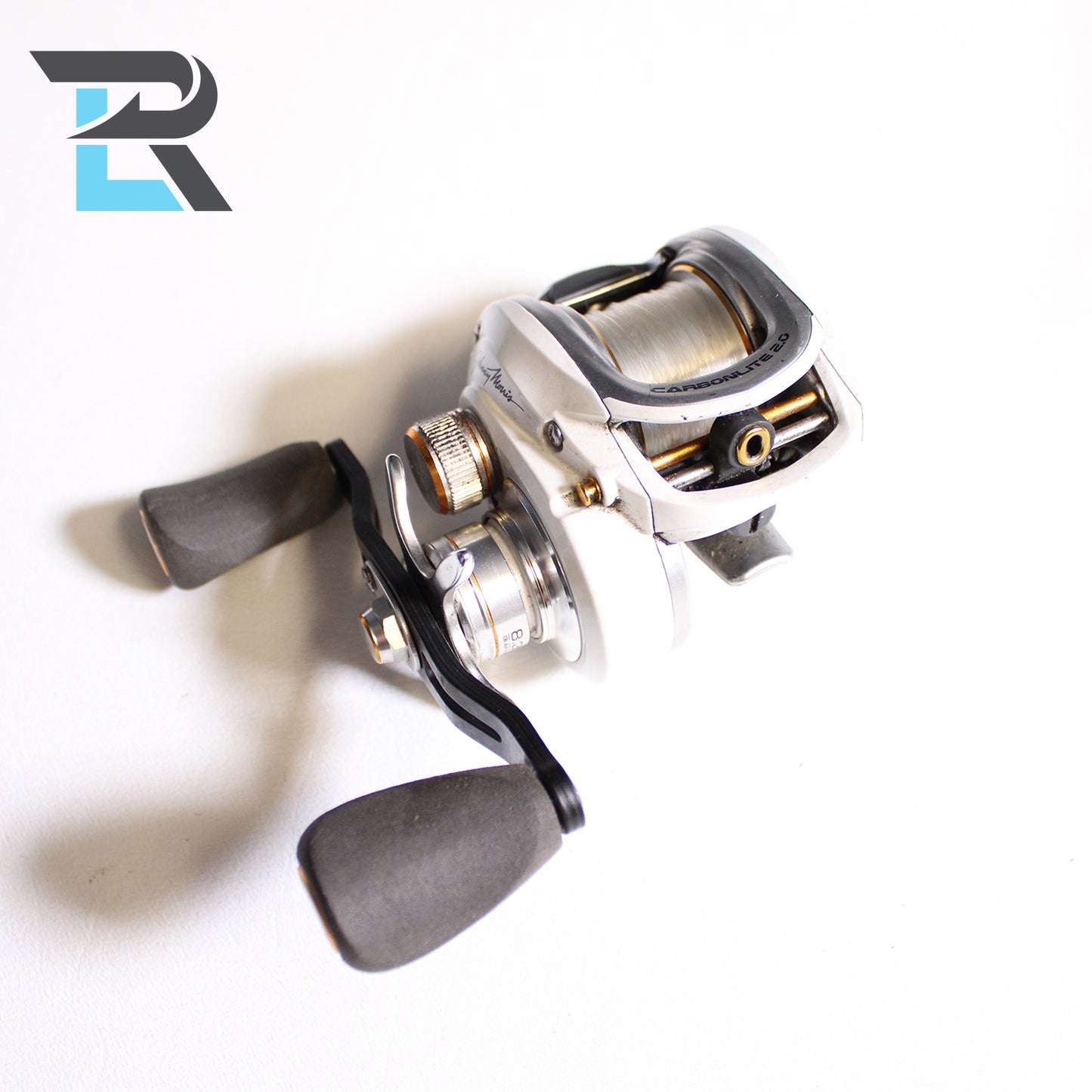 Bass Pro Shops Johnny Morris CarbonLite 2.0 JCT10SHHA 8.3:1 Gear Ratio - Used Casting Reel - Good Condition