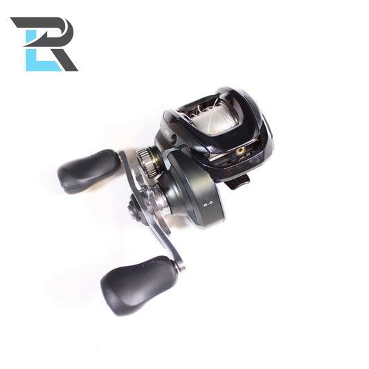 Shimano Curado CU200M 6.2:1 Gear Ratio - Used Casting Reel - Good Condition