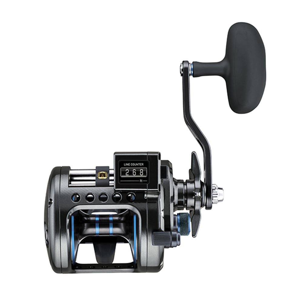 The Daiwa Saltist Levelwind Line Counter Conventional Reel (Model: STTLW30LCH) includes a digital display showing 268 feet, an aluminum frame, and Ultimate Tournament Carbon Drag. Its ergonomic right-side handle and multiple adjustment knobs offer a sleek, modern design for optimal fishing performance.