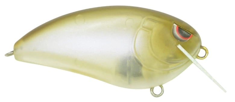 The Spro Fat John 60 Crankbait by SPRO showcases a sleek, curved translucent gold body with a red eye accent. Equipped with Gamakatsu treble hooks, it features a white narrow diving lip for shallow dives and metal loops on both top and bottom.