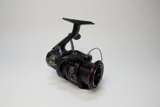 Shimano Vanford VF2500HGF - Used Spinning Reel - Excellent Condition