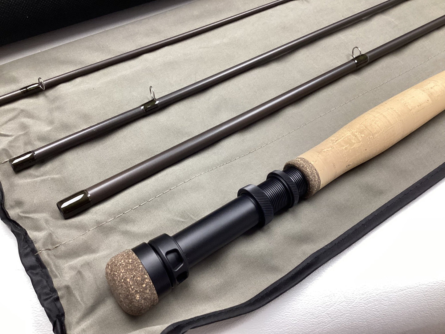 G. Loomis IMX-PRO Euro Fly Rod 3100-4 10'0" #3 Used Fly rod - Mint Condition