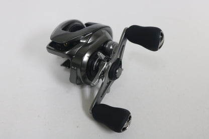 Shimano Metanium METMGL151B 6.2:1 Gear Ratio - Used Casting Reel - Very Good Condition