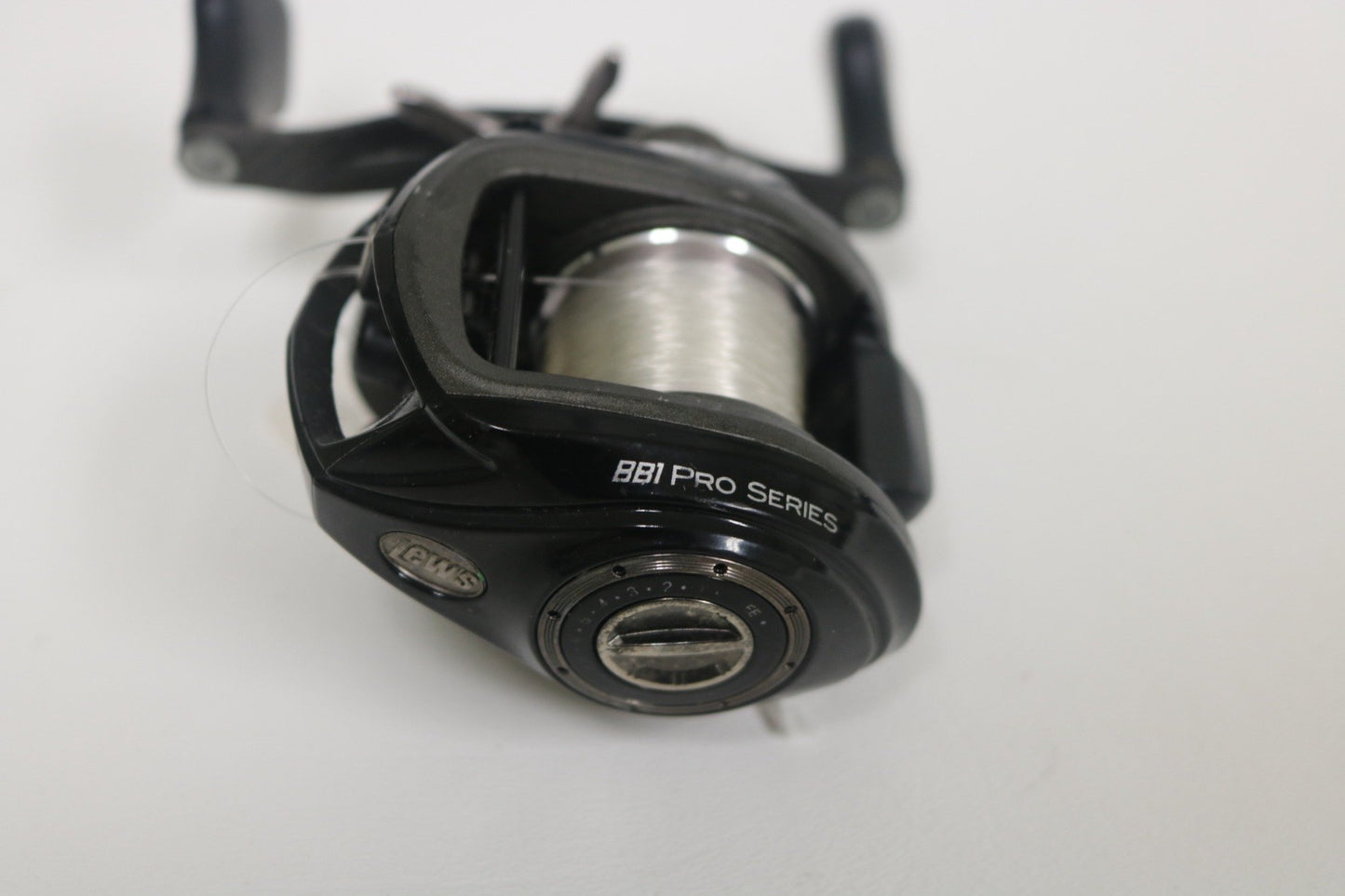 bb1 pro baitcast reel Lew's BB1 Pro PS1SHZ 7.1:1 RH - Used Casting Reel