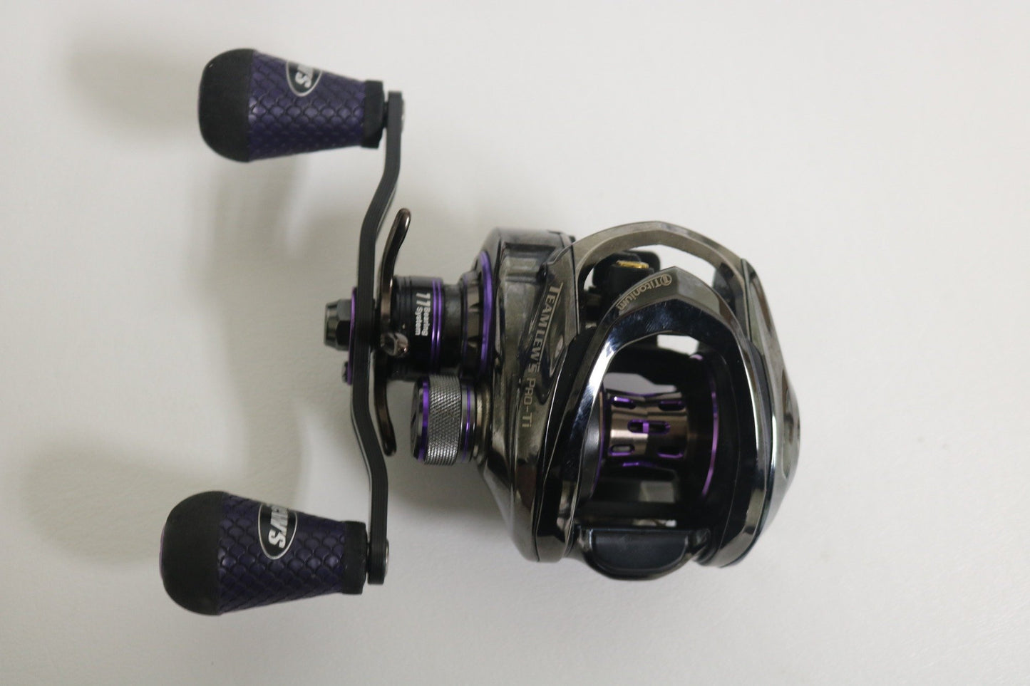 Lew's Pro-Ti TLPT1SHL 7.5:1 LH - Used Casting Reel - Excellent Condition